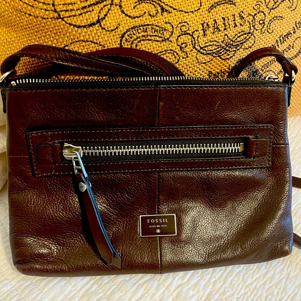 Fossil purse
